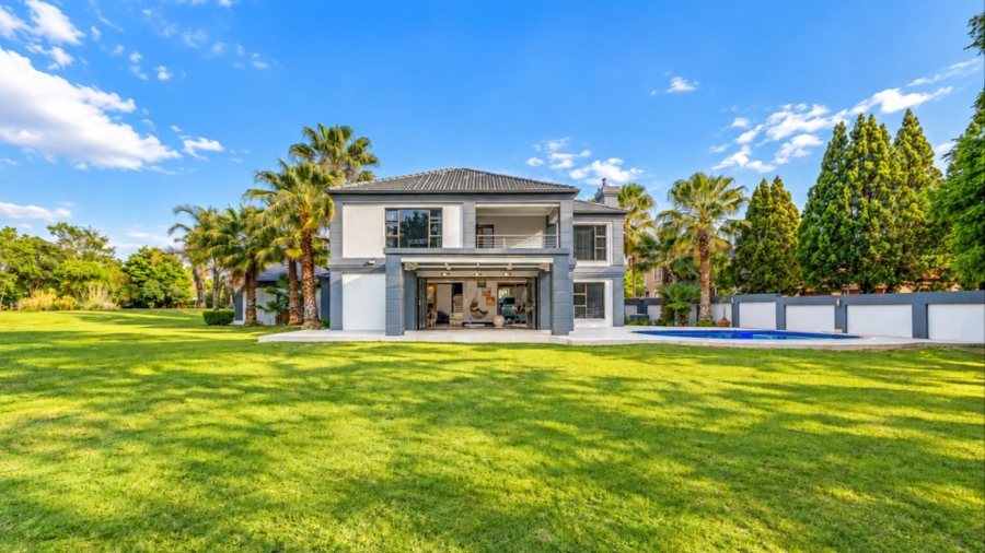 3 Bedroom Property for Sale in WestLake Country Safari Estate North West
